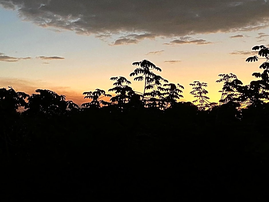 Quinta dos Samaniego - Chalés Rústicos e Suítes