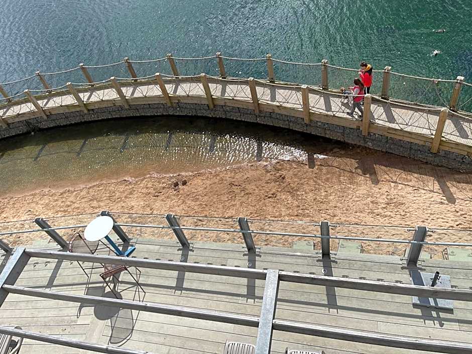 Sunscape breaks At Tattershall Lakes