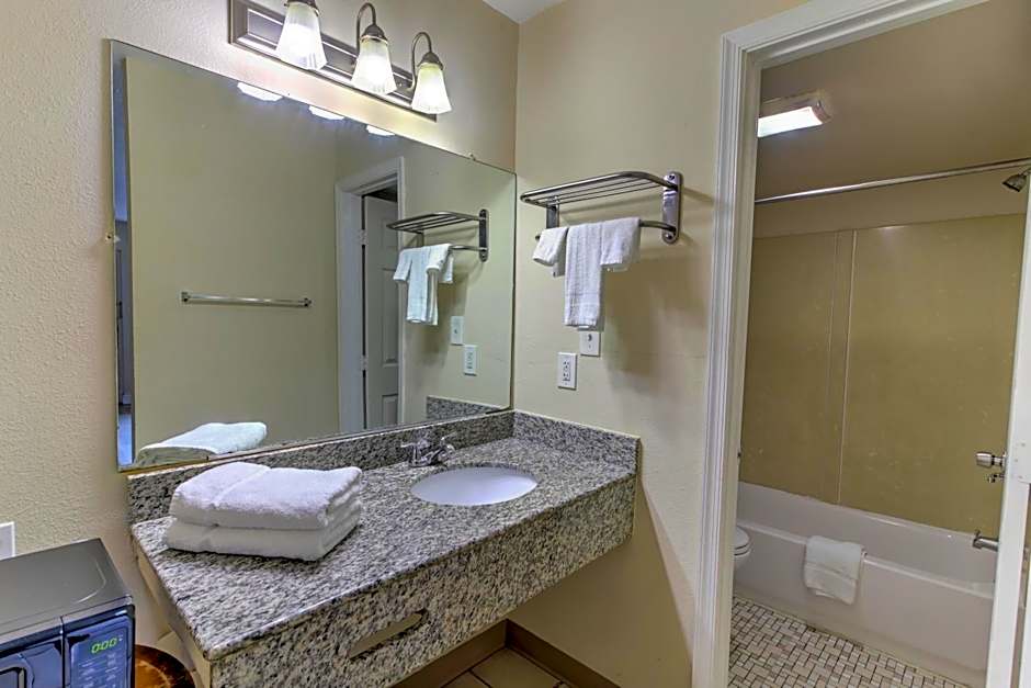 Budget Lodge Churchland