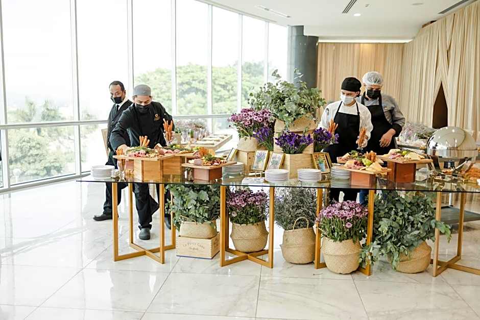 Copantl Hotel & Convention Center