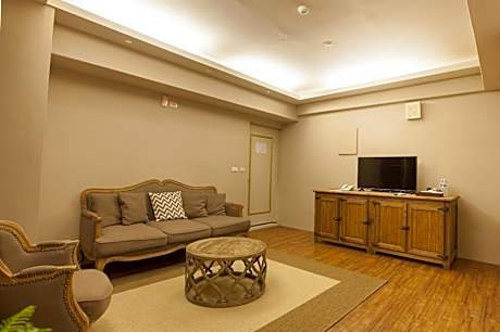 Classic Quadruple Room