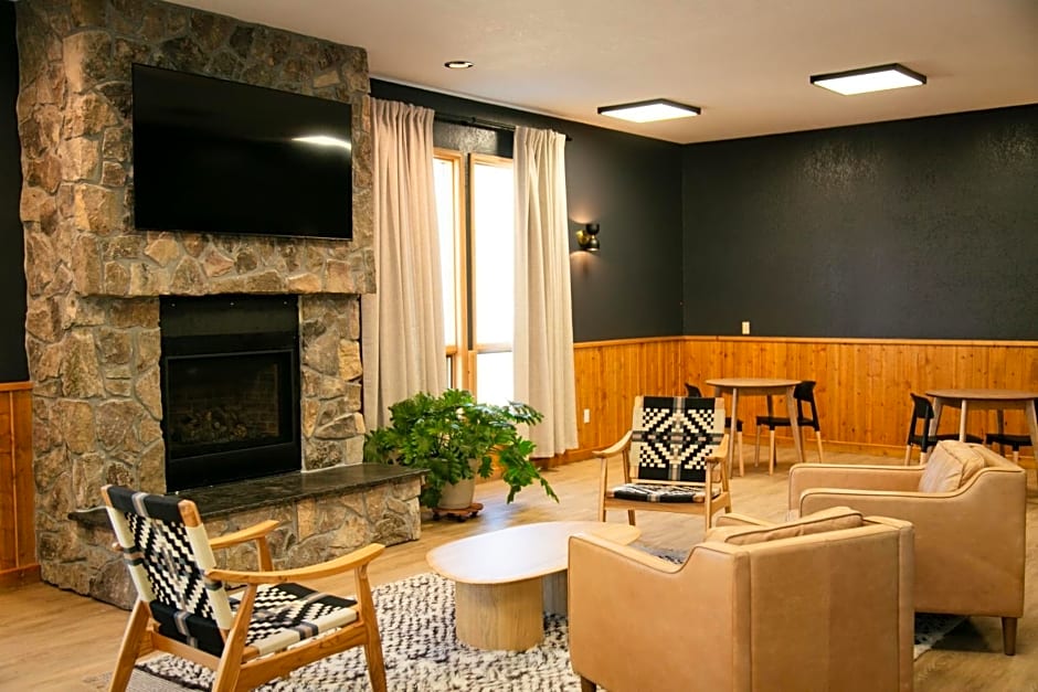 LOGE Wolf Creek