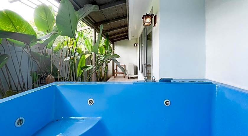 Costa Beach Residence and Jacuzzi