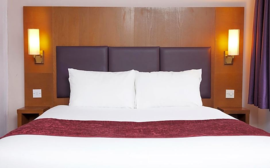 Crossroads by Chef & Brewer Collection