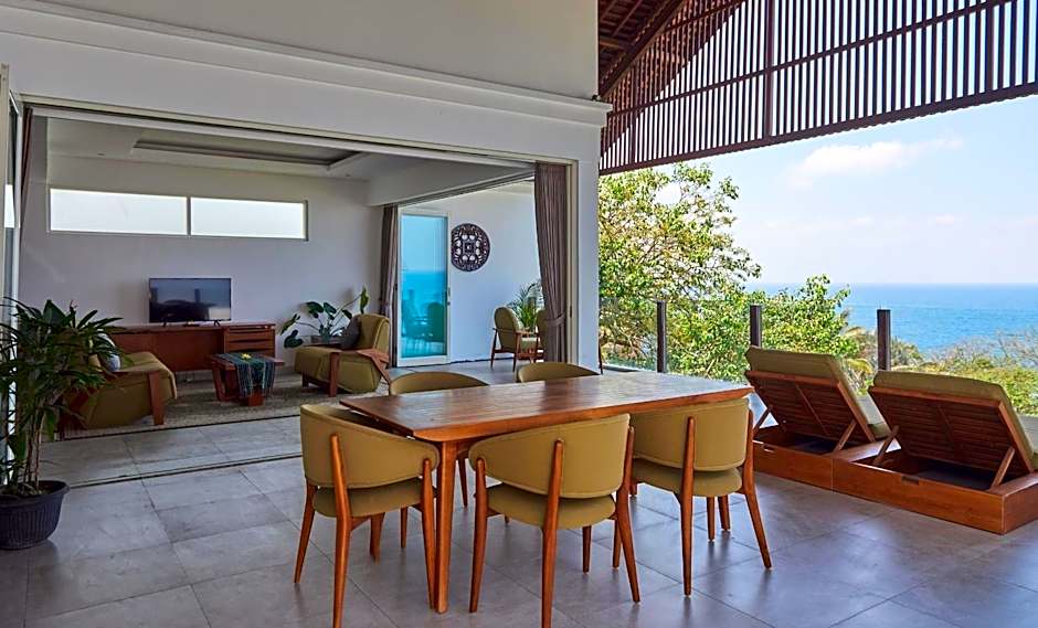 Rajavilla Lombok Resort - Seaside Serenity