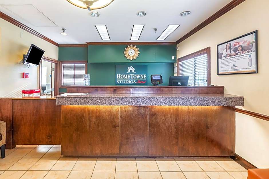 HomeTowne Studios Gainesville