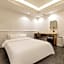Guri Hotel in Cafe