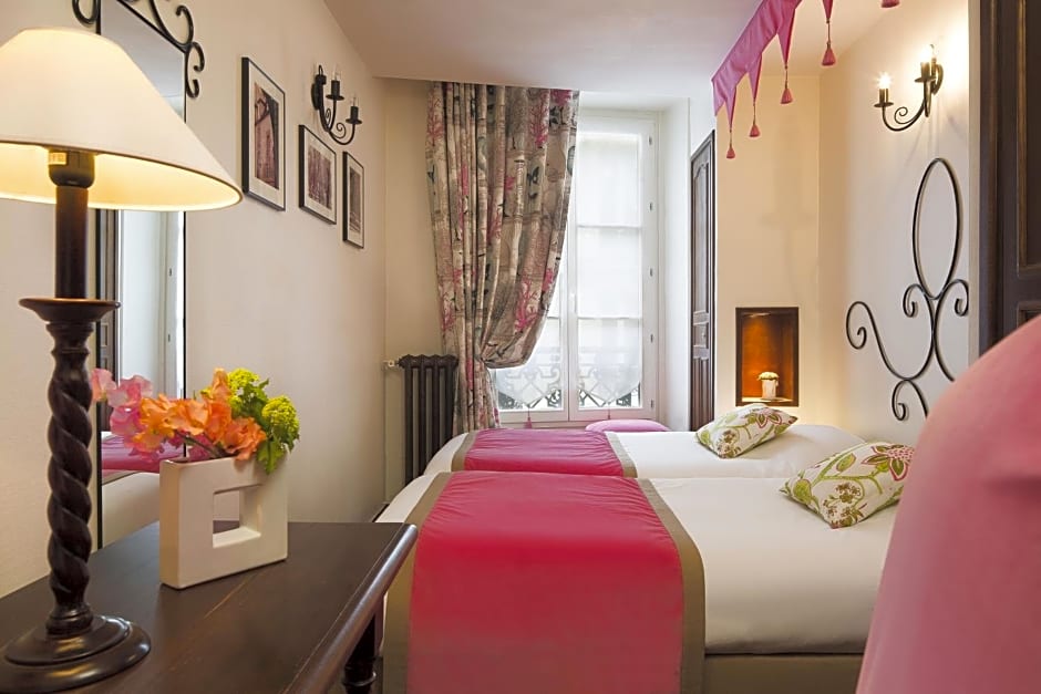 Castex Hotel