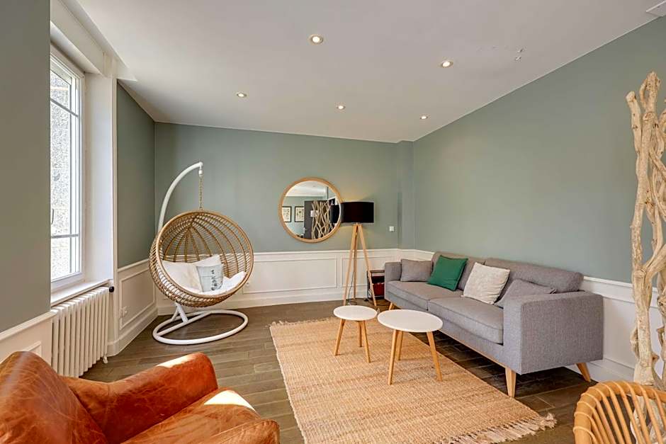 BRIT HOTEL & SPA Le Roc au Chien