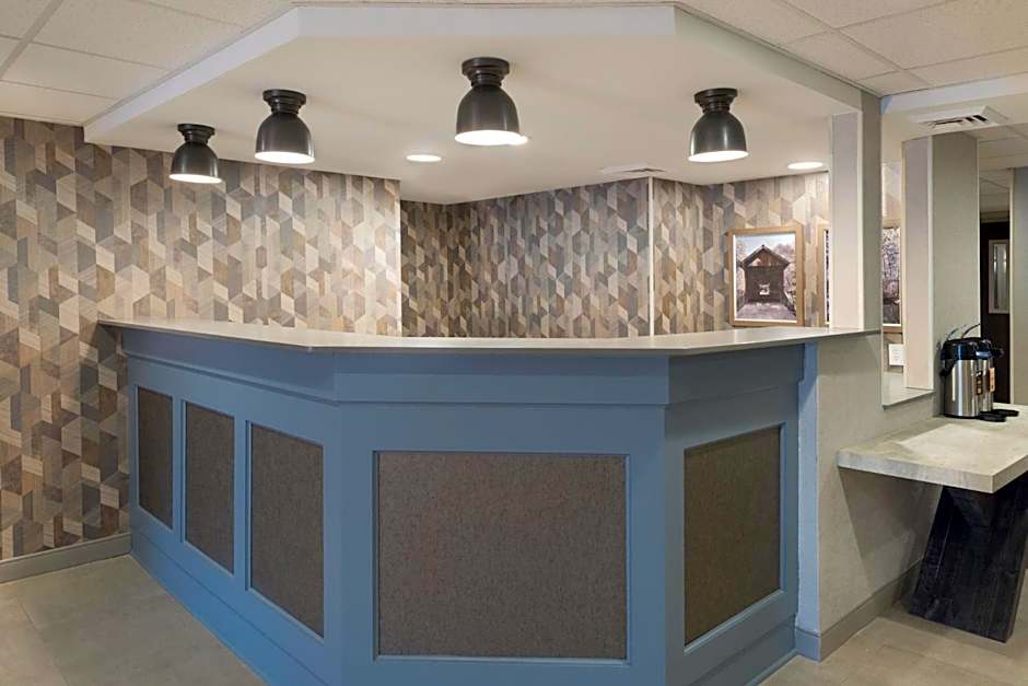 Holiday Inn Express South Burlington - Downtown By IHG