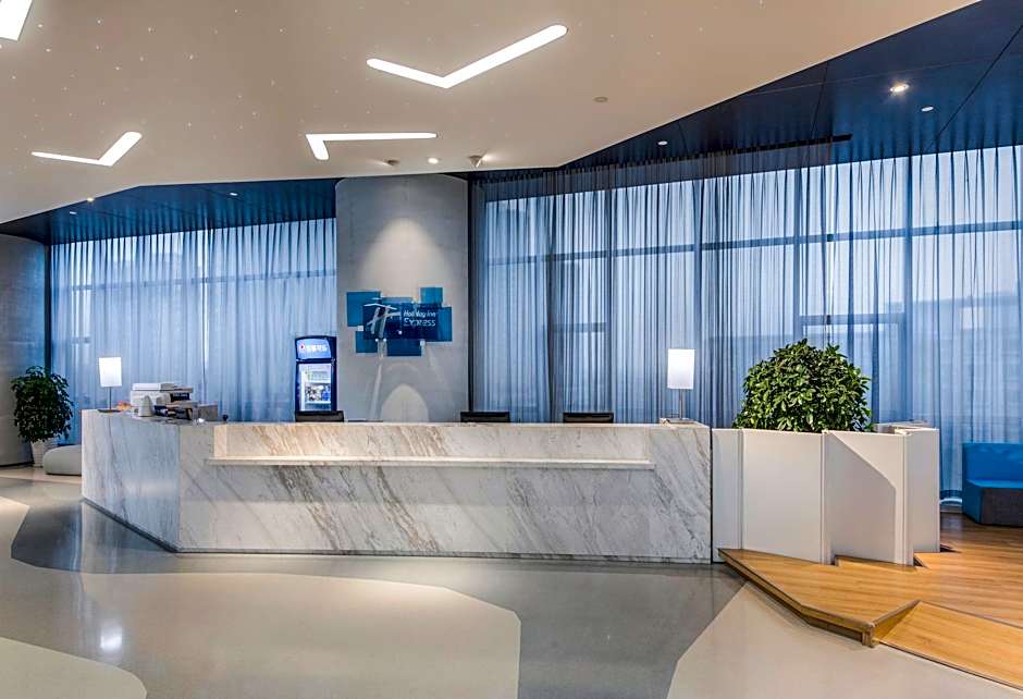 Holiday Inn Express Yantai Yeda By IHG