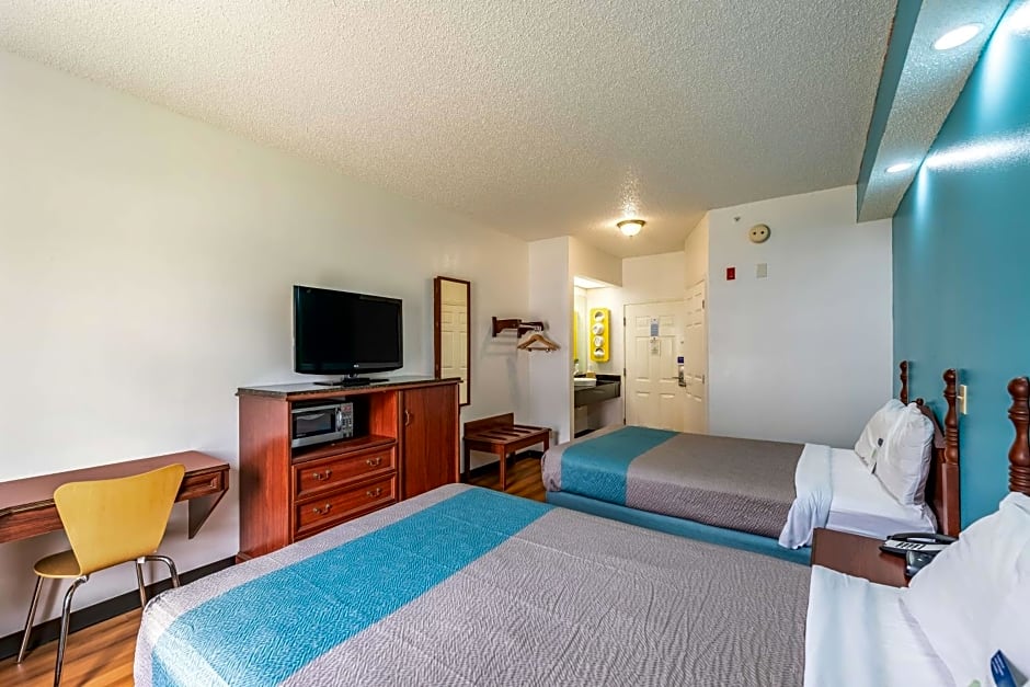Motel 6-Shreveport, LA