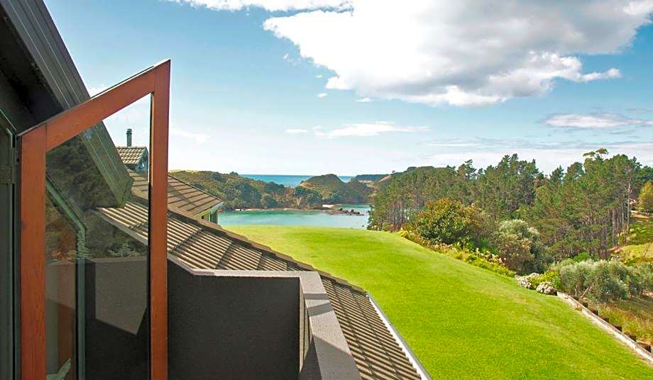 Waiwurrie Coastal Farm Lodge