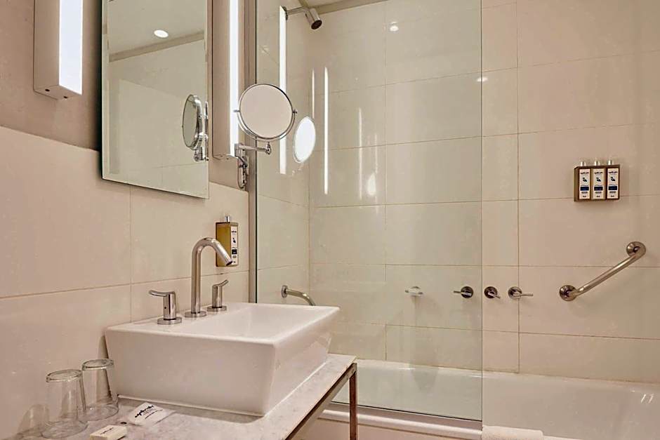 Esplendor by Wyndham Savoy Rosario