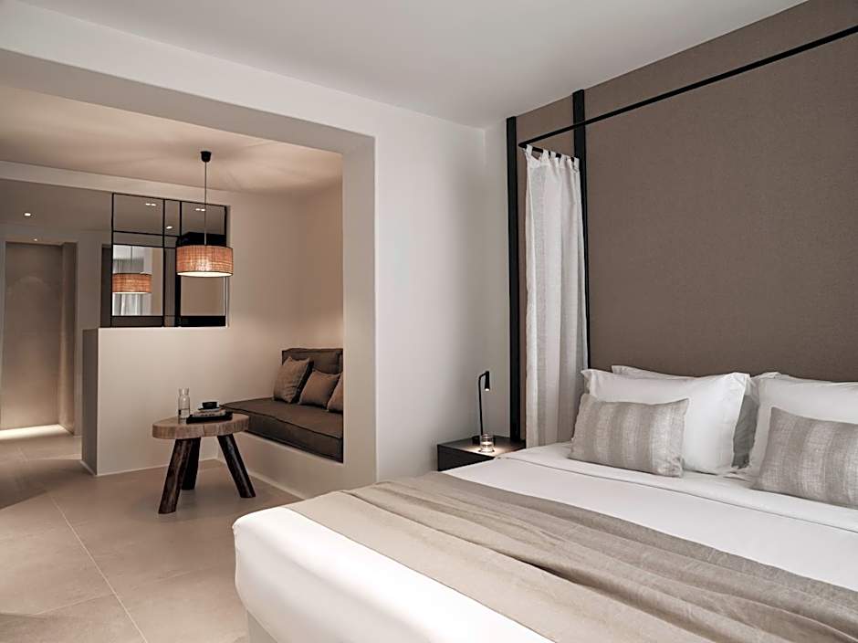 Ezio Bo Luxury Living