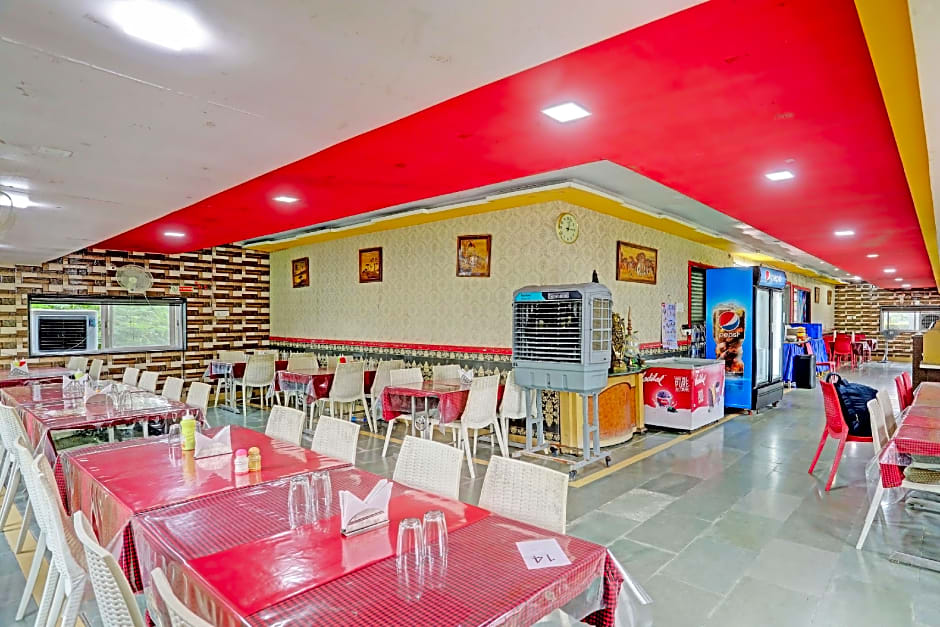 OYO Hotel Kubervatika