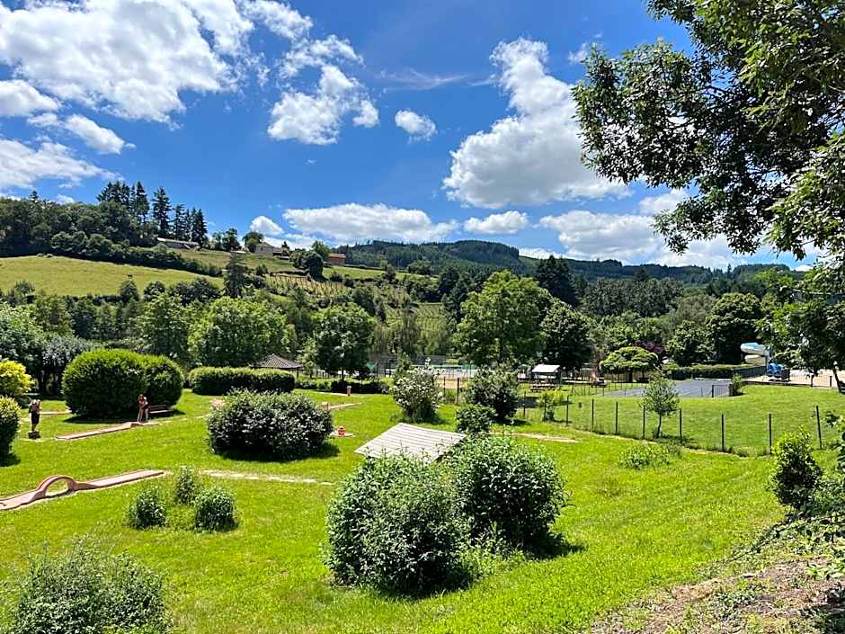 Camping de Matour - ONLYCAMP
