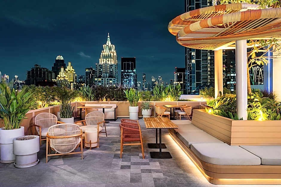 Moxy Bangkok Ratchaprasong