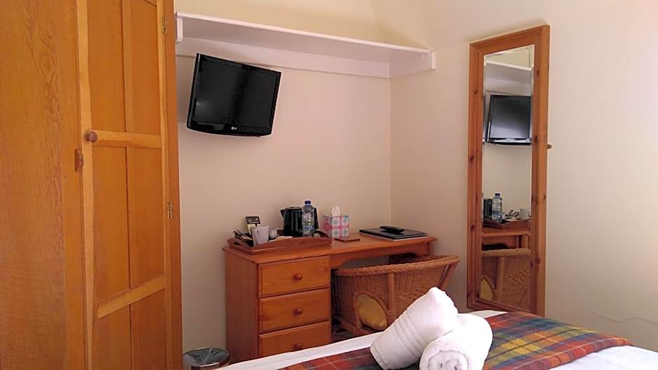 Swiss Court Guest House