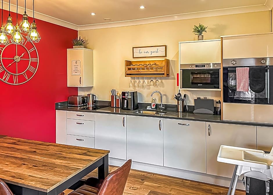 Flaxton Meadows Luxury Lodges