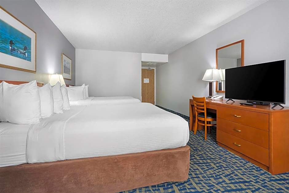 SureStay Plus Hotel by Best Western Lethbridge