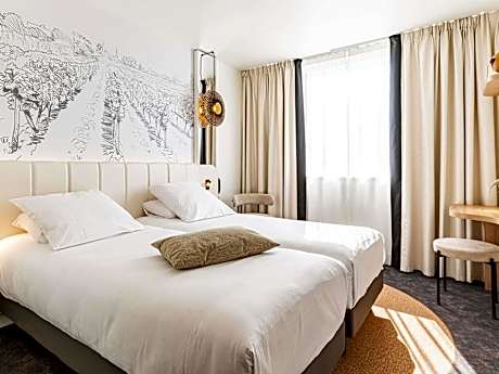Classic Twin Room