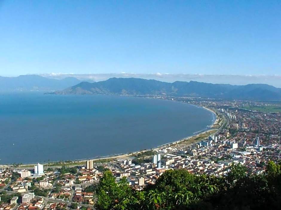 Casa de Praia Massaguaçu! Ao meio Áreas Arborizadas