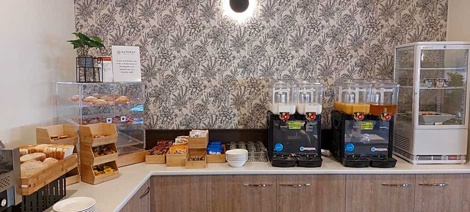 Gateway Hotel by Nightcap Plus