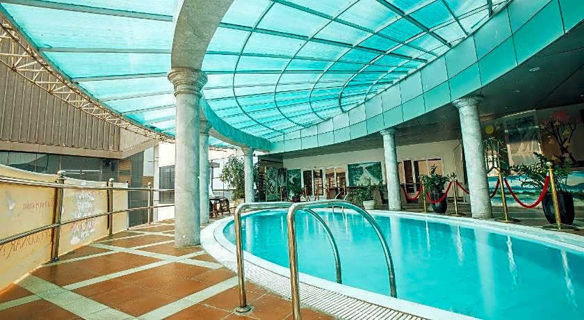 Muong Thanh Vinh Hotel