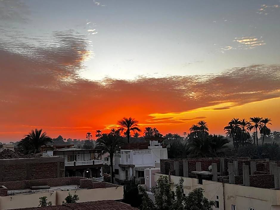 Mikhaila Guest House