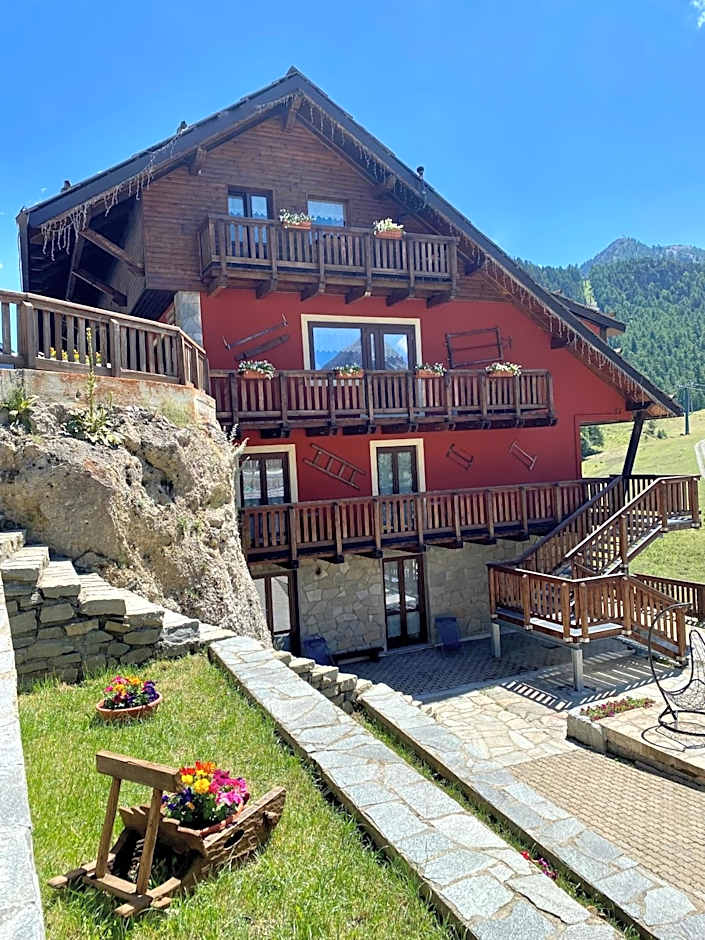 Hotel Piccolo Chalet