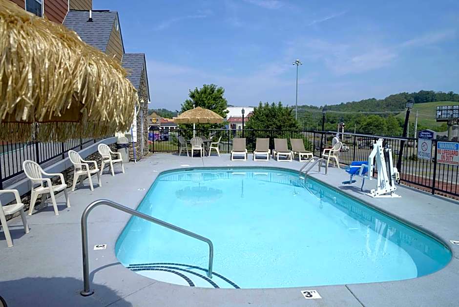 Microtel Inn & Suites by Wyndham Pigeon Forge