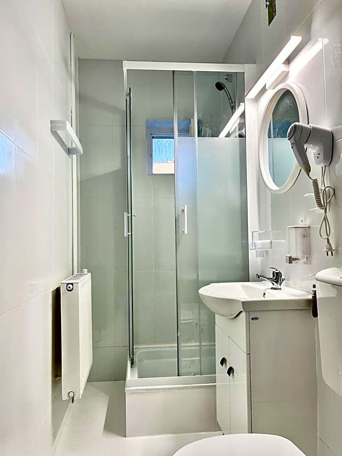 Cozy Hideout - Condo Hotel