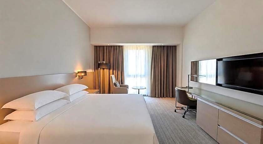 Novotel Muscat Airport