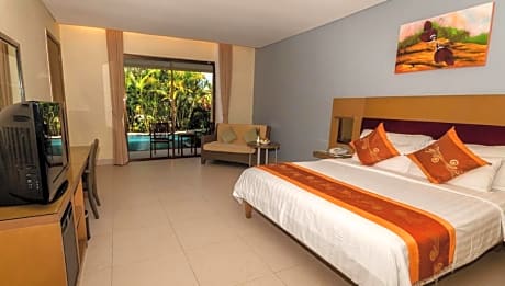 Deluxe Lagoon Double or Twin Room