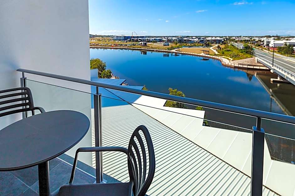Mercure Sunshine Coast Kawana Waters