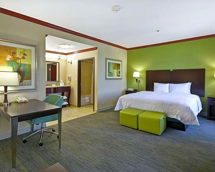 Hampton Inn & Suites Corpus Christi I-37 - Navigation Boulevard