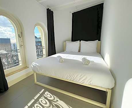 Double Room with Shared Bathroom