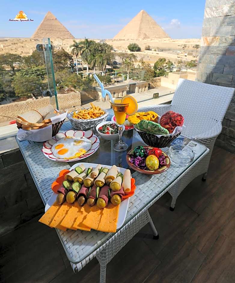 PANORAMA view pyramids