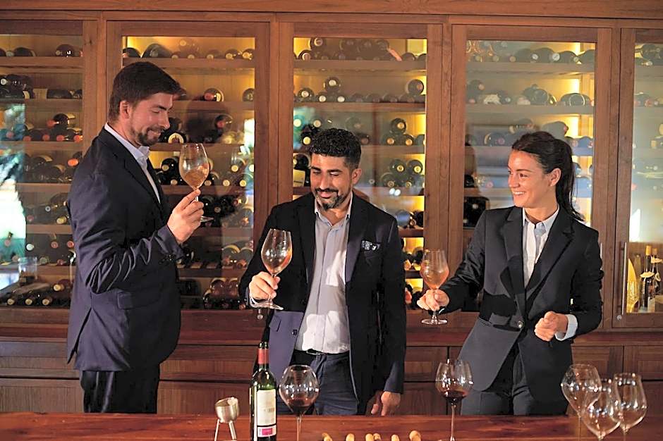 Can Simoneta - Adults Only