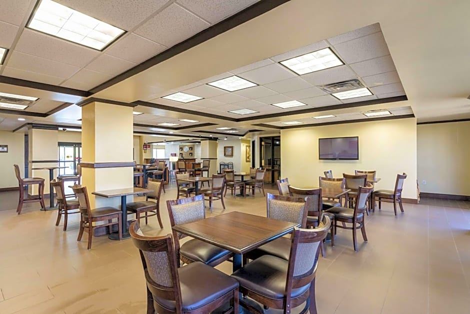 Comfort Suites Austin Airport