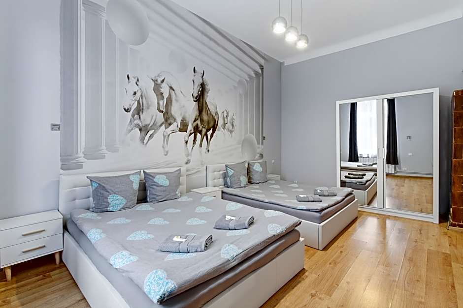 Queen Apartments