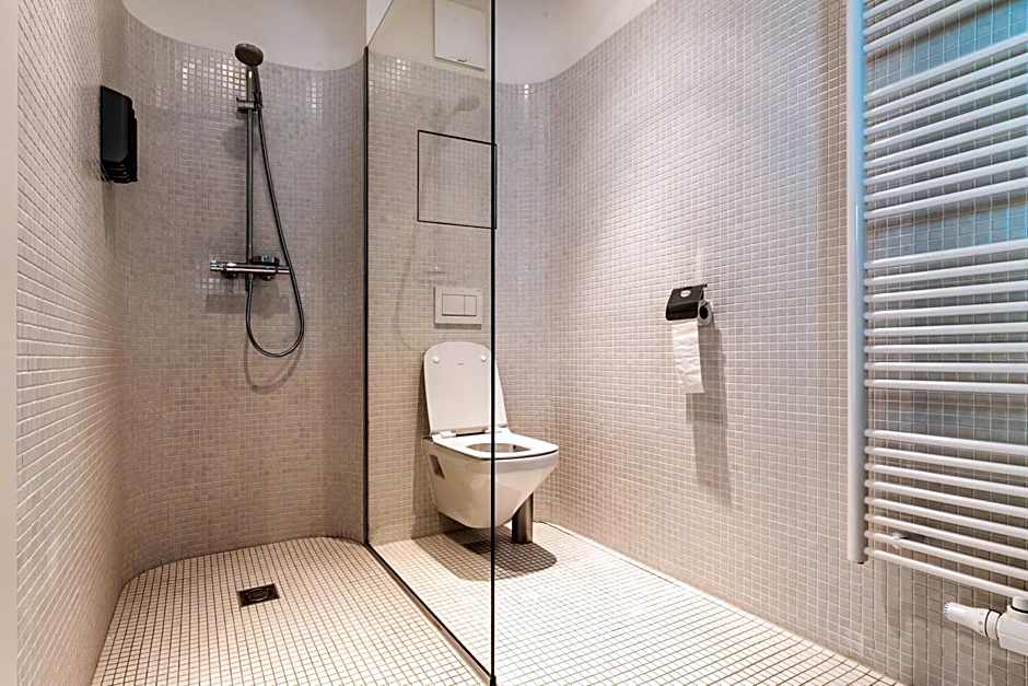 Blackhome Graz I contactless check-in