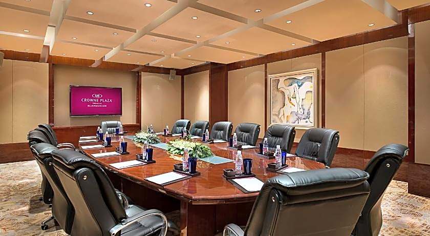 Crowne Plaza Zhenjiang By IHG