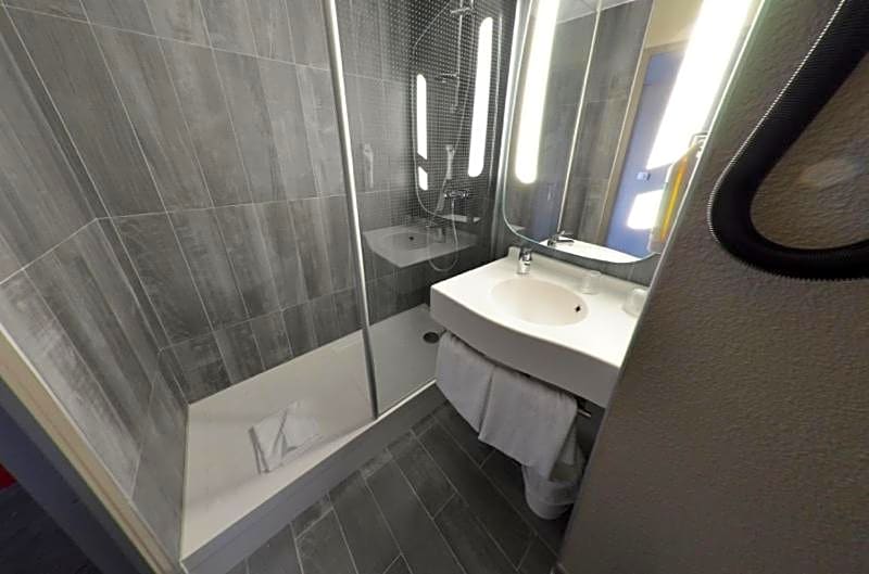 ibis Paris Le Bourget