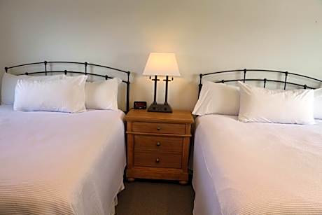 Deluxe Family Suite