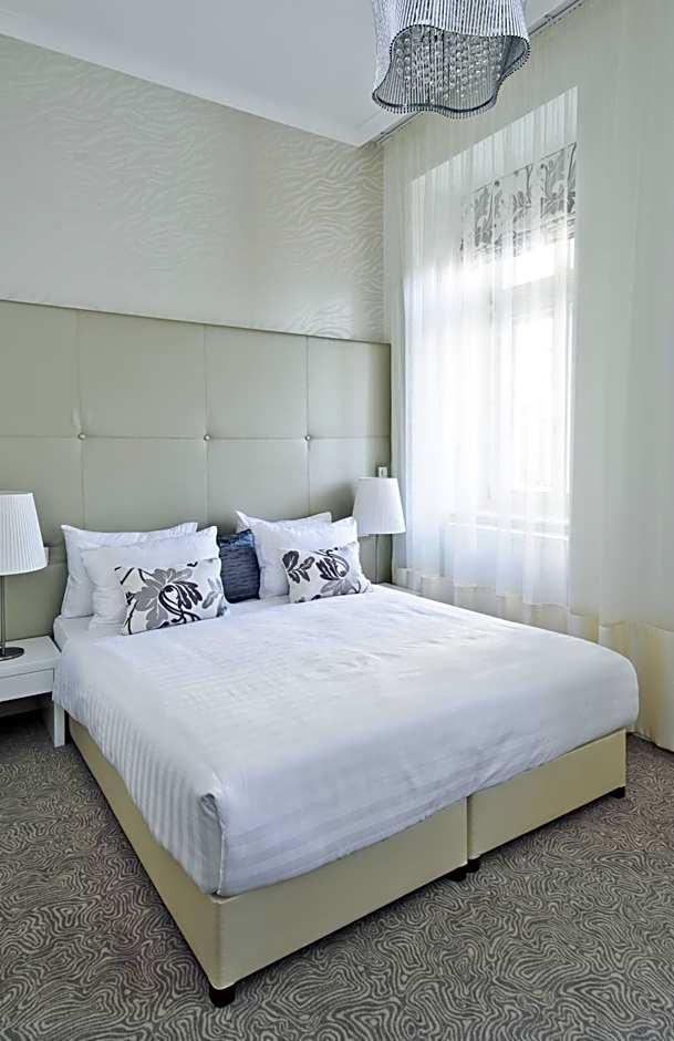 Adele Boutique Hotel