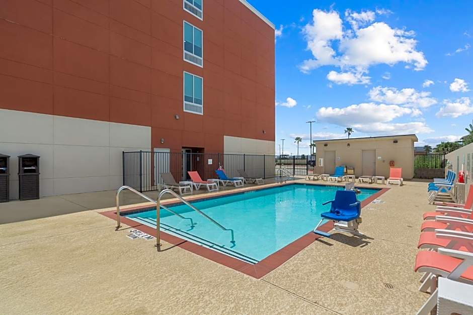 Holiday Inn Express And Suites Houston Nasa - Seabrook By IHG
