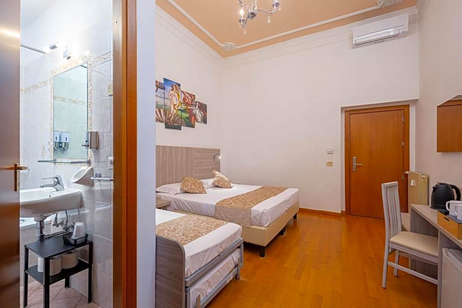 Lilium Hotel