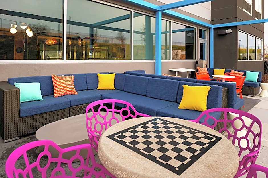 Tru by Hilton Staunton, VA